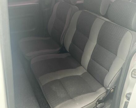 Белый Ситроен Берлинго, объемом двигателя 1.6 л и пробегом 235 тыс. км за 6000 $, фото 6 на Automoto.ua