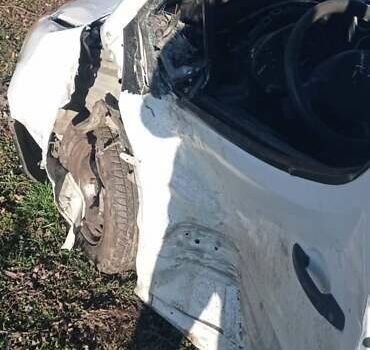 Белый Ситроен Берлинго, объемом двигателя 1.56 л и пробегом 226 тыс. км за 3428 $, фото 8 на Automoto.ua