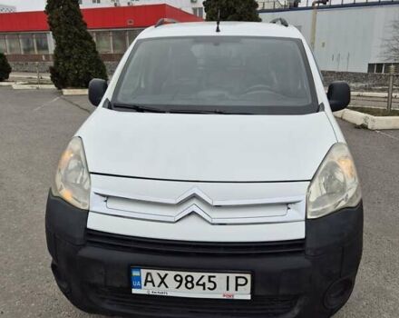 Белый Ситроен Берлинго, объемом двигателя 1.56 л и пробегом 205 тыс. км за 5700 $, фото 3 на Automoto.ua