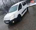 Белый Ситроен Берлинго, объемом двигателя 1.56 л и пробегом 385 тыс. км за 5350 $, фото 1 на Automoto.ua