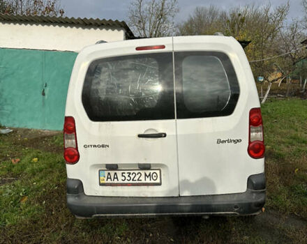 Белый Ситроен Берлинго, объемом двигателя 1.56 л и пробегом 266 тыс. км за 5400 $, фото 6 на Automoto.ua
