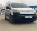 Белый Ситроен Берлинго, объемом двигателя 1.6 л и пробегом 352 тыс. км за 5000 $, фото 4 на Automoto.ua