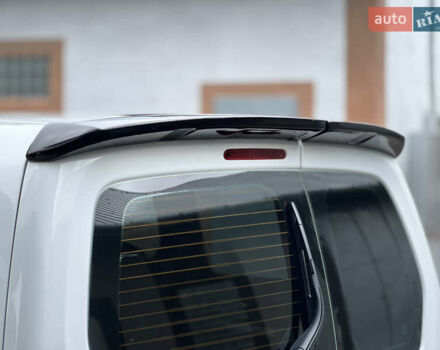 Белый Ситроен Берлинго, объемом двигателя 1.6 л и пробегом 237 тыс. км за 7500 $, фото 27 на Automoto.ua