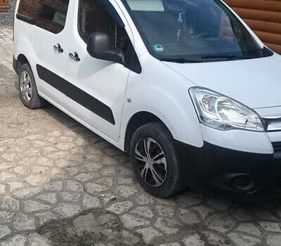 Белый Ситроен Берлинго, объемом двигателя 1.56 л и пробегом 270 тыс. км за 5700 $, фото 4 на Automoto.ua