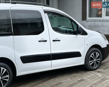 Белый Ситроен Берлинго, объемом двигателя 1.6 л и пробегом 237 тыс. км за 7500 $, фото 21 на Automoto.ua