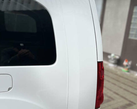 Белый Ситроен Берлинго, объемом двигателя 1.6 л и пробегом 237 тыс. км за 7500 $, фото 15 на Automoto.ua