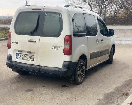 Белый Ситроен Берлинго, объемом двигателя 1.6 л и пробегом 352 тыс. км за 5000 $, фото 2 на Automoto.ua