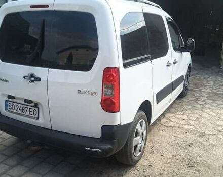 Белый Ситроен Берлинго, объемом двигателя 1.56 л и пробегом 270 тыс. км за 5700 $, фото 5 на Automoto.ua