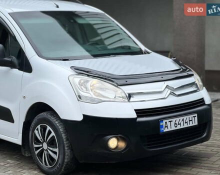 Белый Ситроен Берлинго, объемом двигателя 1.6 л и пробегом 237 тыс. км за 7500 $, фото 19 на Automoto.ua