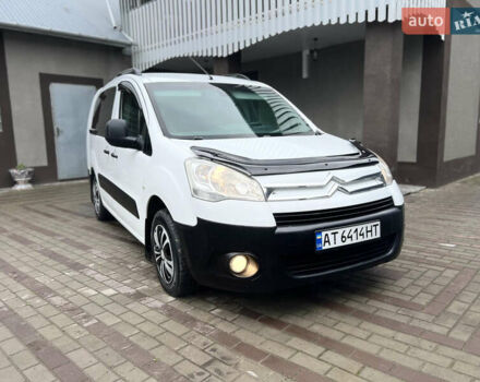 Белый Ситроен Берлинго, объемом двигателя 1.6 л и пробегом 237 тыс. км за 7500 $, фото 6 на Automoto.ua