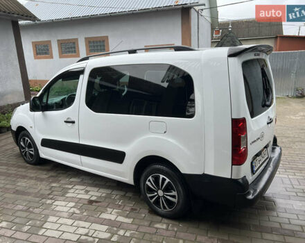 Белый Ситроен Берлинго, объемом двигателя 1.6 л и пробегом 237 тыс. км за 7500 $, фото 3 на Automoto.ua