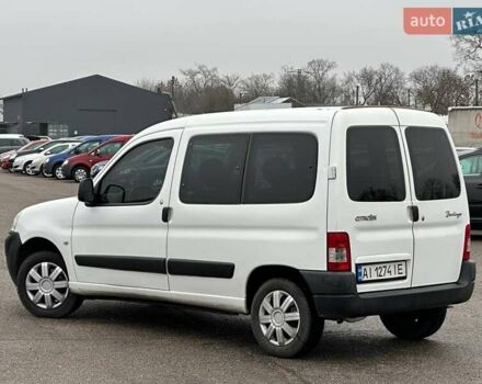 Белый Ситроен Берлинго, объемом двигателя 1.4 л и пробегом 170 тыс. км за 5700 $, фото 11 на Automoto.ua