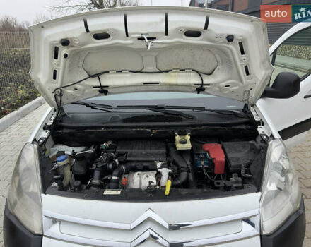 Білий Сітроен Берлінго, об'ємом двигуна 1.56 л та пробігом 260 тис. км за 5400 $, фото 18 на Automoto.ua