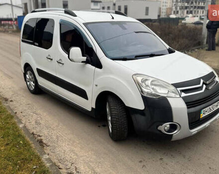 Білий Сітроен Берлінго, об'ємом двигуна 1.56 л та пробігом 260 тис. км за 8500 $, фото 6 на Automoto.ua