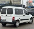 Белый Ситроен Берлинго, объемом двигателя 1.4 л и пробегом 170 тыс. км за 5700 $, фото 23 на Automoto.ua