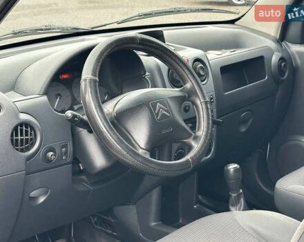 Белый Ситроен Берлинго, объемом двигателя 1.4 л и пробегом 170 тыс. км за 5700 $, фото 9 на Automoto.ua