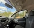 Белый Ситроен Берлинго, объемом двигателя 1.6 л и пробегом 183 тыс. км за 9000 $, фото 6 на Automoto.ua