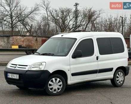Белый Ситроен Берлинго, объемом двигателя 1.4 л и пробегом 170 тыс. км за 5700 $, фото 16 на Automoto.ua