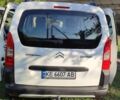 Білий Сітроен Берлінго, об'ємом двигуна 1.6 л та пробігом 180 тис. км за 7500 $, фото 4 на Automoto.ua