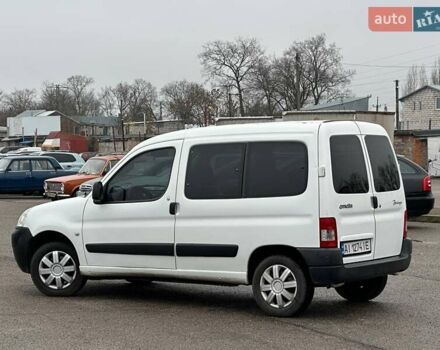 Белый Ситроен Берлинго, объемом двигателя 1.4 л и пробегом 170 тыс. км за 5700 $, фото 1 на Automoto.ua