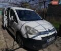 Белый Ситроен Берлинго, объемом двигателя 1.6 л и пробегом 195 тыс. км за 5300 $, фото 1 на Automoto.ua