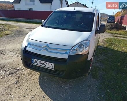 Ситроен Берлинго 2011 в Кременце на Automoto.ua Белый Ситроен Берлинго, объемом двигателя 1.56 л и пробегом 280 тыс. км за 4950 $, фото 1 на Automoto.ua