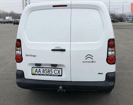 Белый Ситроен Берлинго, объемом двигателя 1.6 л и пробегом 175 тыс. км за 8700 $, фото 4 на Automoto.ua