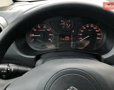 Белый Ситроен Берлинго, объемом двигателя 1.6 л и пробегом 175 тыс. км за 8700 $, фото 9 на Automoto.ua