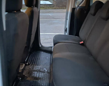 Белый Ситроен Берлинго, объемом двигателя 1.6 л и пробегом 163 тыс. км за 6800 $, фото 11 на Automoto.ua