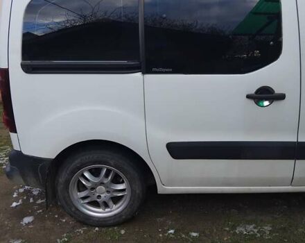 Белый Ситроен Берлинго, объемом двигателя 1.56 л и пробегом 207 тыс. км за 7300 $, фото 8 на Automoto.ua