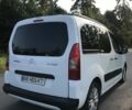 Белый Ситроен Берлинго, объемом двигателя 1.6 л и пробегом 312 тыс. км за 7500 $, фото 3 на Automoto.ua