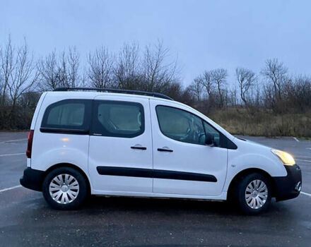 Белый Ситроен Берлинго, объемом двигателя 1.6 л и пробегом 163 тыс. км за 6800 $, фото 4 на Automoto.ua