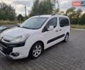 Белый Ситроен Берлинго, объемом двигателя 1.6 л и пробегом 261 тыс. км за 7300 $, фото 1 на Automoto.ua