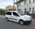Белый Ситроен Берлинго, объемом двигателя 1.6 л и пробегом 145 тыс. км за 5600 $, фото 1 на Automoto.ua