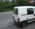 Белый Ситроен Берлинго, объемом двигателя 1.4 л и пробегом 252 тыс. км за 4000 $, фото 2 на Automoto.ua