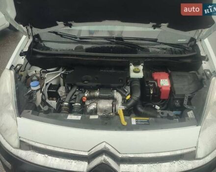 Білий Сітроен Берлінго, об'ємом двигуна 1.6 л та пробігом 232 тис. км за 7900 $, фото 7 на Automoto.ua