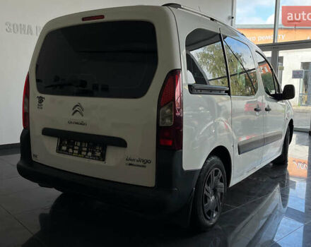 Белый Ситроен Берлинго, объемом двигателя 1.56 л и пробегом 313 тыс. км за 7300 $, фото 6 на Automoto.ua