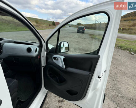 Ситроен Берлинго 2013 в Бережанах на Automoto.ua Белый Ситроен Берлинго, объемом двигателя 1.56 л и пробегом 248 тыс. км за 6800 $, фото 28 на Automoto.ua