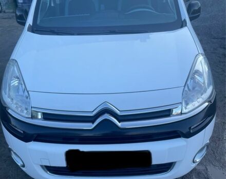 Белый Ситроен Берлинго, объемом двигателя 1.6 л и пробегом 216 тыс. км за 9100 $, фото 2 на Automoto.ua