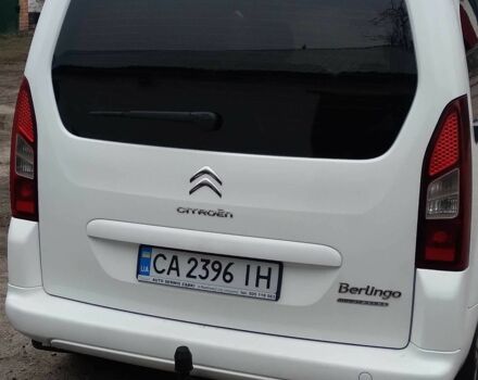 Белый Ситроен Берлинго, объемом двигателя 1.6 л и пробегом 236 тыс. км за 8200 $, фото 3 на Automoto.ua
