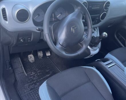 Белый Ситроен Берлинго, объемом двигателя 1.6 л и пробегом 216 тыс. км за 9100 $, фото 14 на Automoto.ua