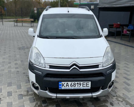 Белый Ситроен Берлинго, объемом двигателя 1.6 л и пробегом 235 тыс. км за 7800 $, фото 6 на Automoto.ua