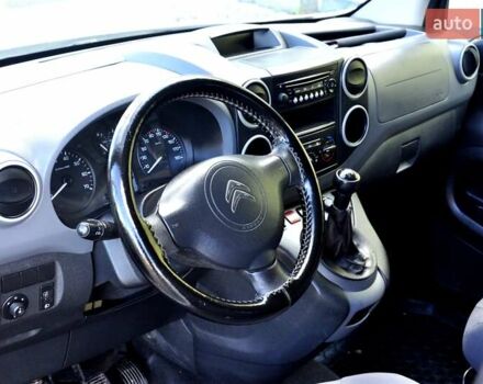 Білий Сітроен Берлінго, об'ємом двигуна 1.6 л та пробігом 230 тис. км за 7200 $, фото 15 на Automoto.ua