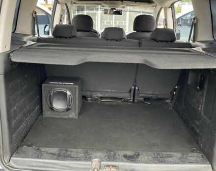 Белый Ситроен Берлинго, объемом двигателя 1.6 л и пробегом 235 тыс. км за 7800 $, фото 8 на Automoto.ua