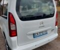Білий Сітроен Берлінго, об'ємом двигуна 1.6 л та пробігом 268 тис. км за 7300 $, фото 6 на Automoto.ua