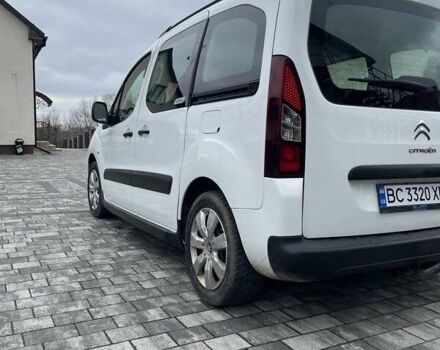 Белый Ситроен Берлинго, объемом двигателя 1.6 л и пробегом 255 тыс. км за 8100 $, фото 6 на Automoto.ua