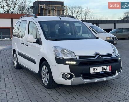 Білий Сітроен Берлінго, об'ємом двигуна 1.6 л та пробігом 255 тис. км за 7650 $, фото 5 на Automoto.ua