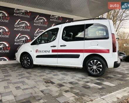 Белый Ситроен Берлинго, объемом двигателя 1.6 л и пробегом 192 тыс. км за 7800 $, фото 3 на Automoto.ua