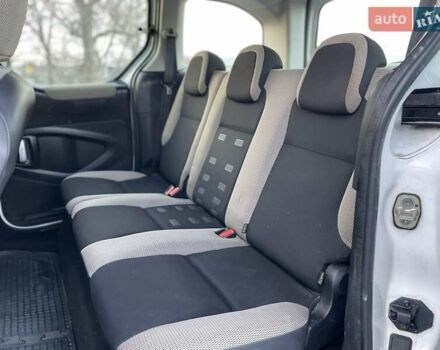 Білий Сітроен Берлінго, об'ємом двигуна 1.6 л та пробігом 255 тис. км за 7650 $, фото 30 на Automoto.ua