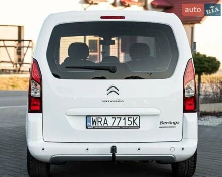 Сітроен Берлінго 2014 у Чернівцях на Automoto.ua Білий Сітроен Берлінго, об'ємом двигуна 1.6 л та пробігом 220 тис. км за 7900 $, фото 20 на Automoto.ua